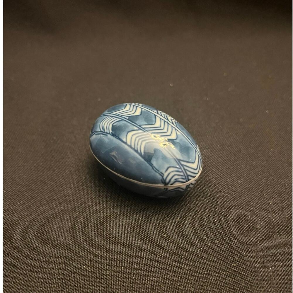 FITZ FLOYD Vintage Blue White Chevron Egg TRINKET BoxPorcelain Mini Ring Dish